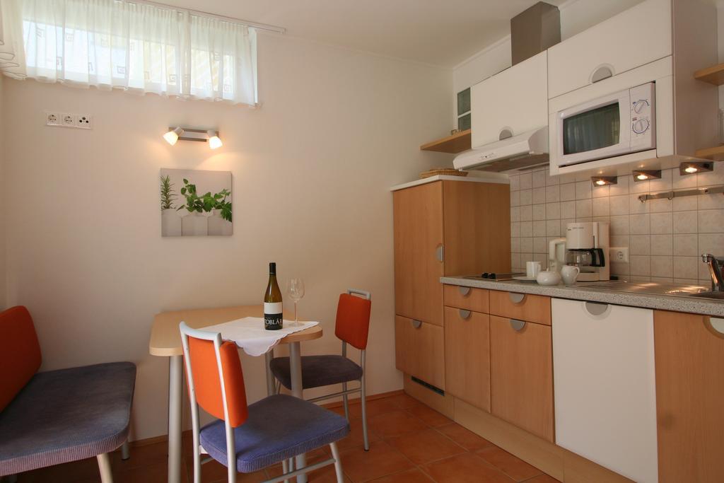 Buchenheim Apartments Reifnitz Buitenkant foto